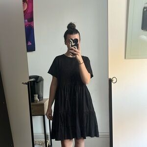 Old navy ruffle dress